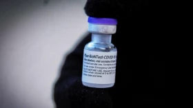 Anvisa aprova dose de reforço para vacina da Pfizer