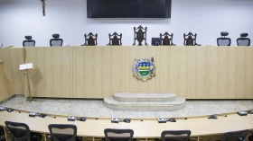 Câmara realiza sessão solene para comemorar aniversário de Taubaté