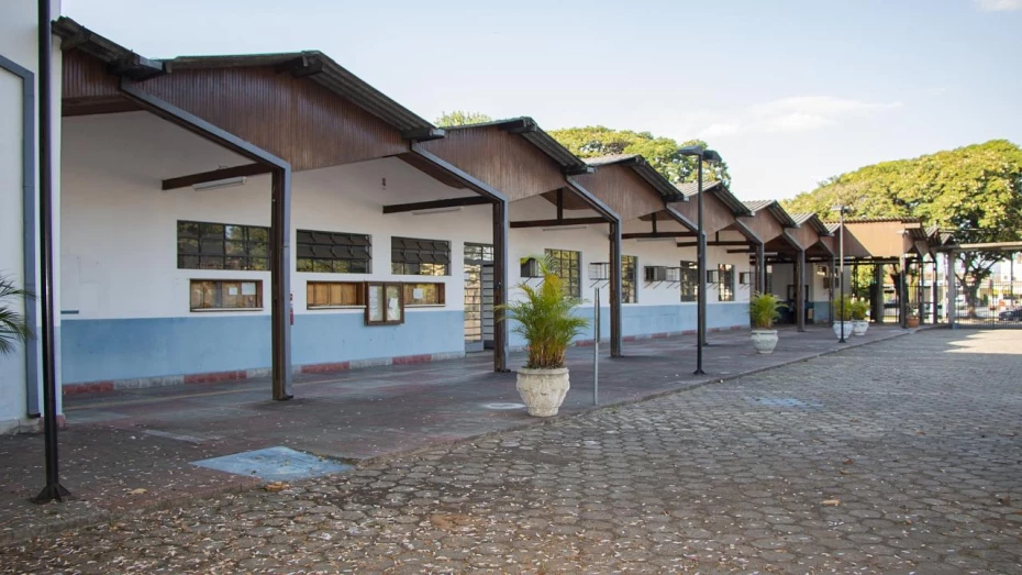 Câmara de Taubaté autoriza venda de imóveis da Unitau Câmara de Taubaté autoriza venda de imóveis da Unitau