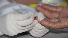 Testes rápidos de Covid são oferecidos em shopping de Taubaté
