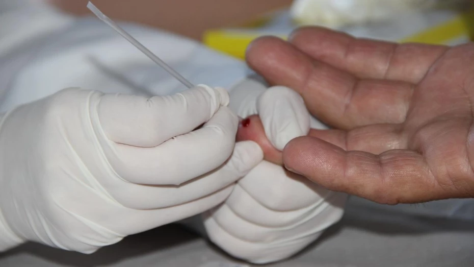 Testes rápidos de Covid são oferecidos em shopping de Taubaté Testes rápidos de Covid são oferecidos em shopping de Taubaté