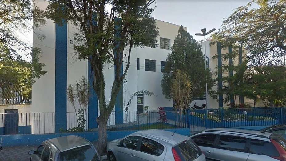 Transferência da escola ‘Ezequiel’ para o prédio do Saad é adiada Transferência da escola ‘Ezequiel’ para o prédio do Saad é adiada
