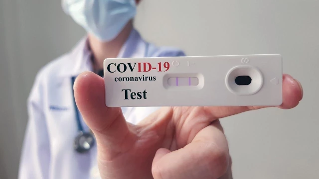 Taubaté realiza testes rápidos de Covid-19 na Rodoviária Nova