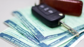 Poupatempo lembra os prazos do licenciamento anual obrigatório