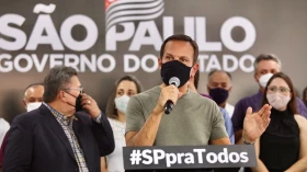 Governo de SP indica novas restrições para combater avanço da ômicron
