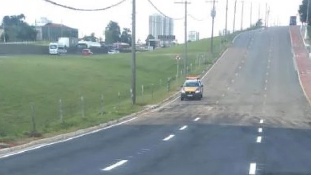 Trânsito na Av. Dom Pedro I é liberado em Taubaté