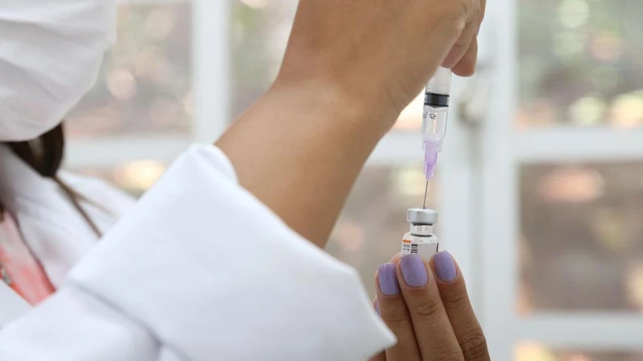Mais de 2 milhões de pessoas não tomaram 2ª dose contra covid-19 em SP Mais de 2 milhões de pessoas não tomaram 2ª dose contra covid-19 em SP