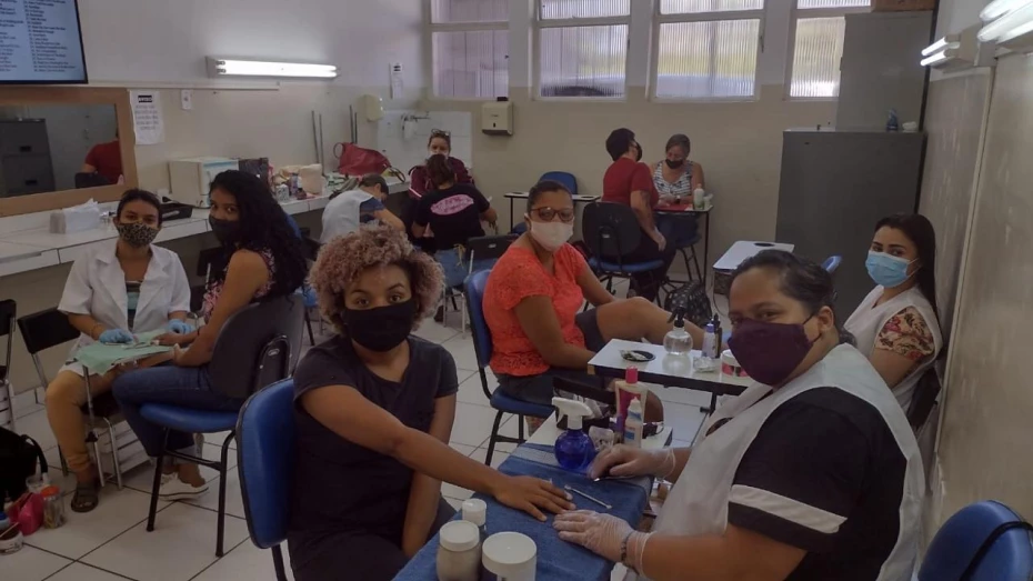 Escola do Trabalho Jabuticabeiras I passa a oferecer serviços de beleza Escola do Trabalho Jabuticabeiras I passa a oferecer serviços de beleza