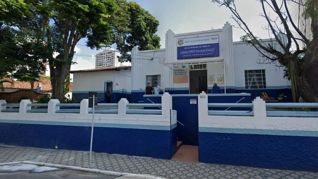 Escola do Trabalho de Taubaté oferece vagas em cursos de beleza e panificação