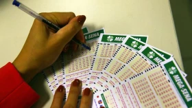 Mega-Sena acumula e próximo concurso deve pagar R$ 130 milhões