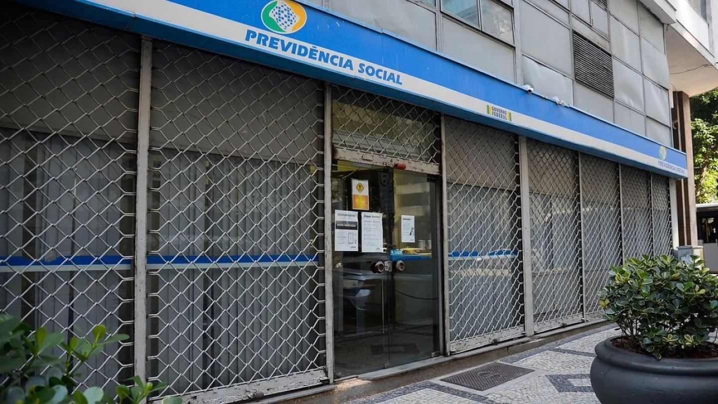 INSS volta a agendar atendimento presencial