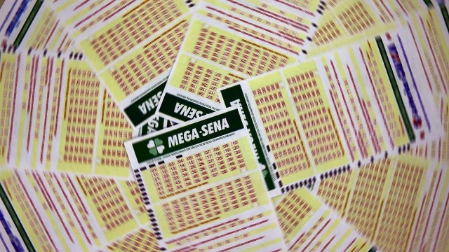 Mega-Sena acumula e próximo concurso deve pagar R$ 190 milhões