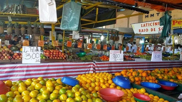 Feira extra é realizada nesta quinta-feira no Mercadão de Taubaté