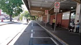 Rua em frente à Rodoviária Nova tem sentido alterado em Taubaté