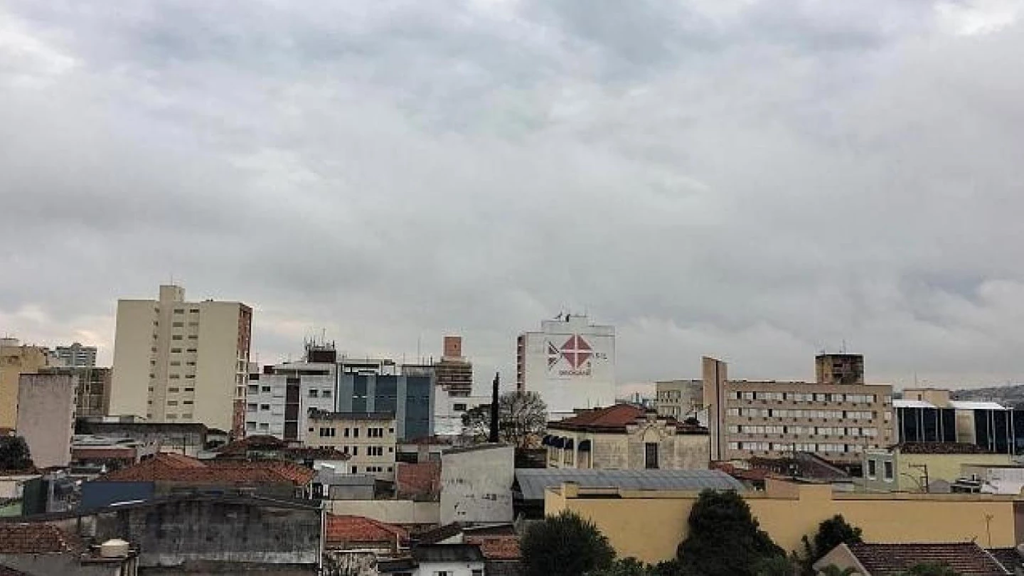 Nebulosidade aumenta e traz chuva para Taubaté e região