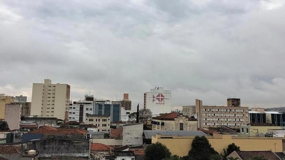 Nebulosidade aumenta e traz chuva para Taubaté e região