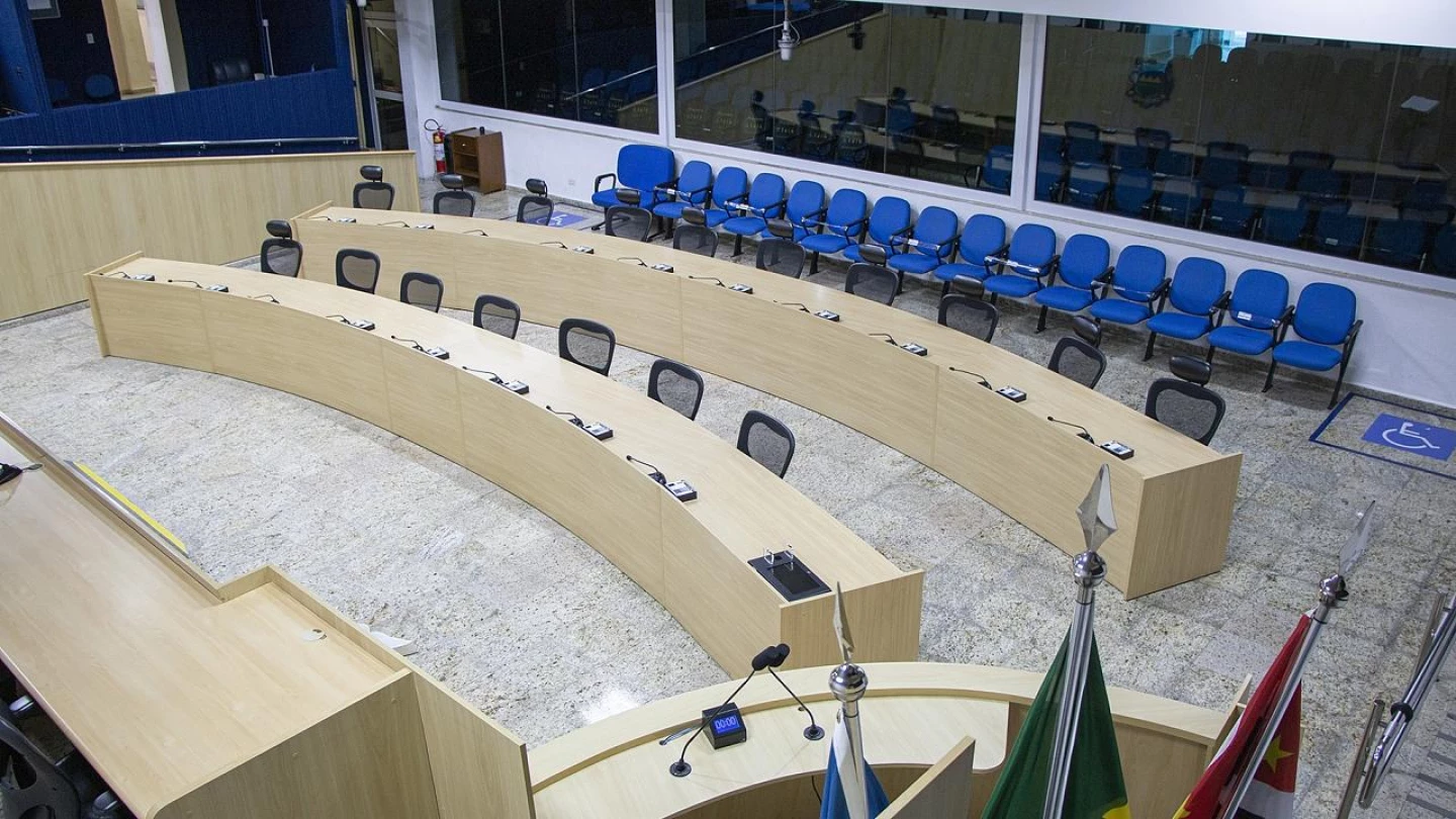 Unitau, saúde e Planta Genérica são temas de audiências na Câmara de Taubaté