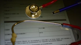 Quase 50% precisaram ajustar orçamento para não perder plano de saúde Quase 50% precisaram ajustar orçamento para não perder plano de saúde