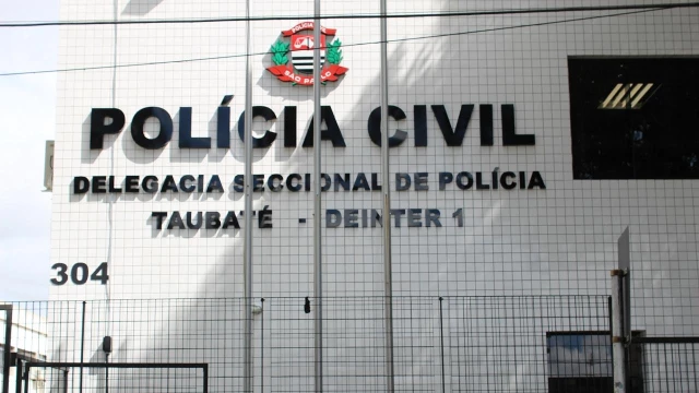 Casal é alvejado por tiros no Residencial Santa Izabel, em Taubaté