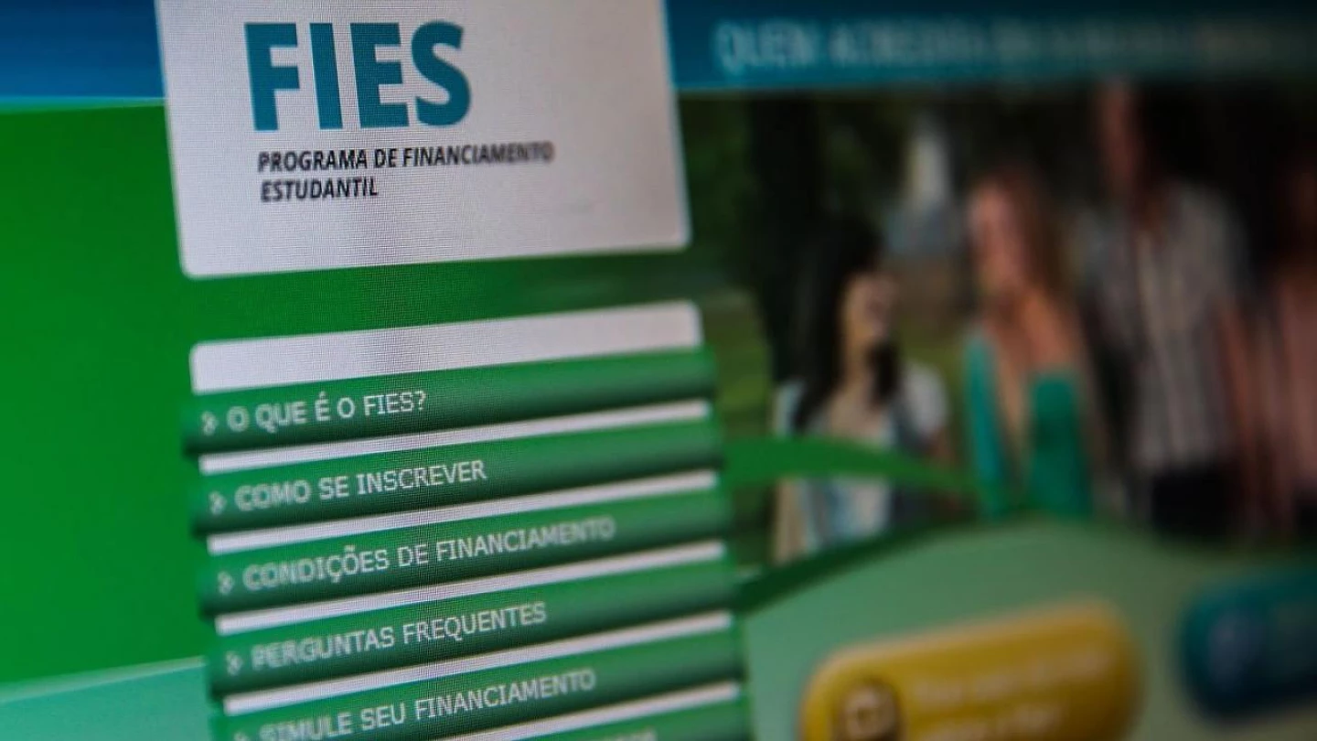 Fies começa a convocar pré-selecionados da lista de espera