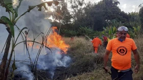 Incêndio atinge o equivalente a seis campos de futebol em Taubaté