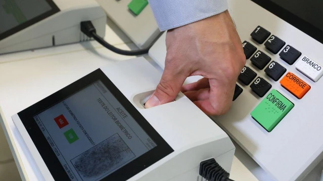 Pedidos de voto em trânsito crescem 278%, diz TSE