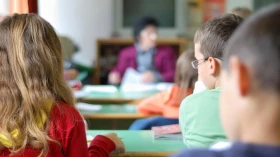 Lei adia para 2023 a regra do 1/3 para professores de Taubaté