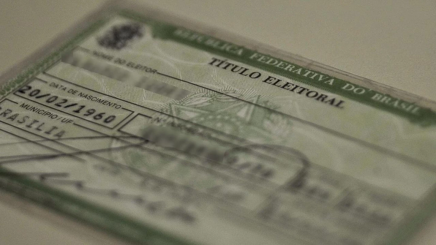 Termina prazo para tirar versão impressa do título eleitoral