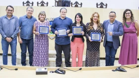 Saiba quem são os professores homenageados na Câmara de Taubaté