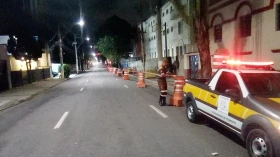 Trânsito é afetado em vias próximas aos cartórios eleitorais de Taubaté