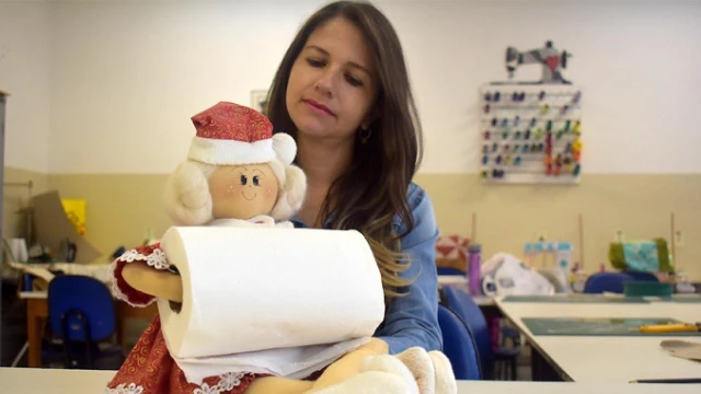 Feira de Natal é promovida pela Escola do Trabalho de Taubaté