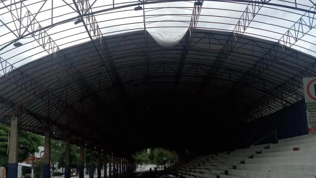 Empresa será contratada para conserto da cobertura da Avenida do Povo