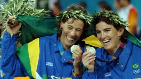 Medalhistas olímpicas participam de apresentação esportiva em Taubaté