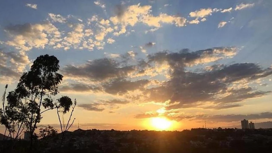 Taubaté e região iniciam semana com sol e calor