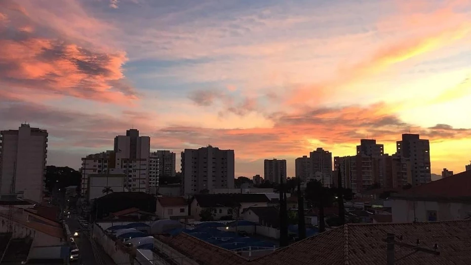 Fim de semana de sol e pancadas de chuva no Vale do Paraíba