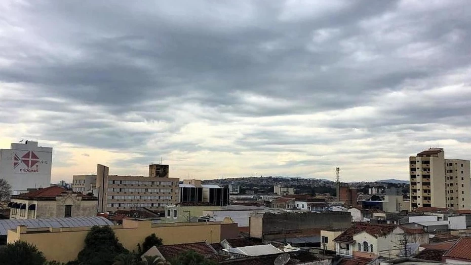 Tempo chuvoso derruba temperaturas máximas em Taubaté e região 