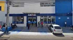 Dupla invade agência bancária na região central de Taubaté