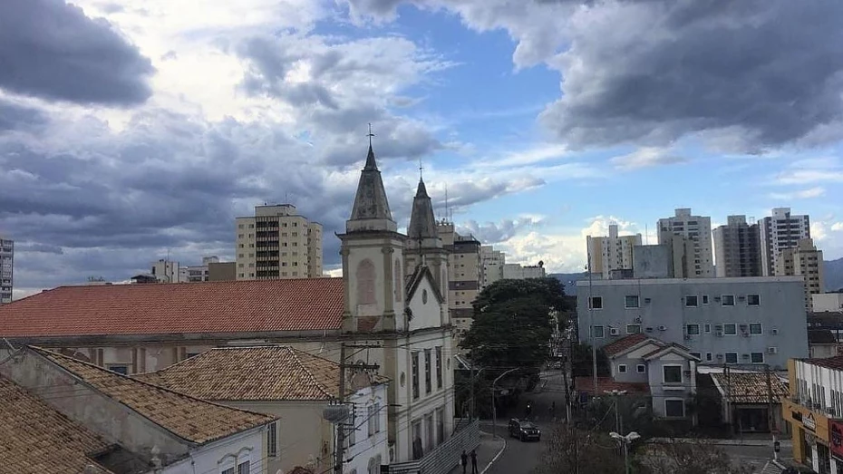 Vale do Paraíba deve ter chuva e queda nas temperaturas nos próximos dias