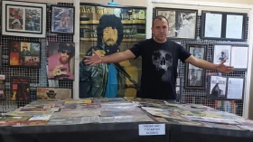 Exposição sobre Raul Seixas é atração na Biblioteca Municipal de Taubaté