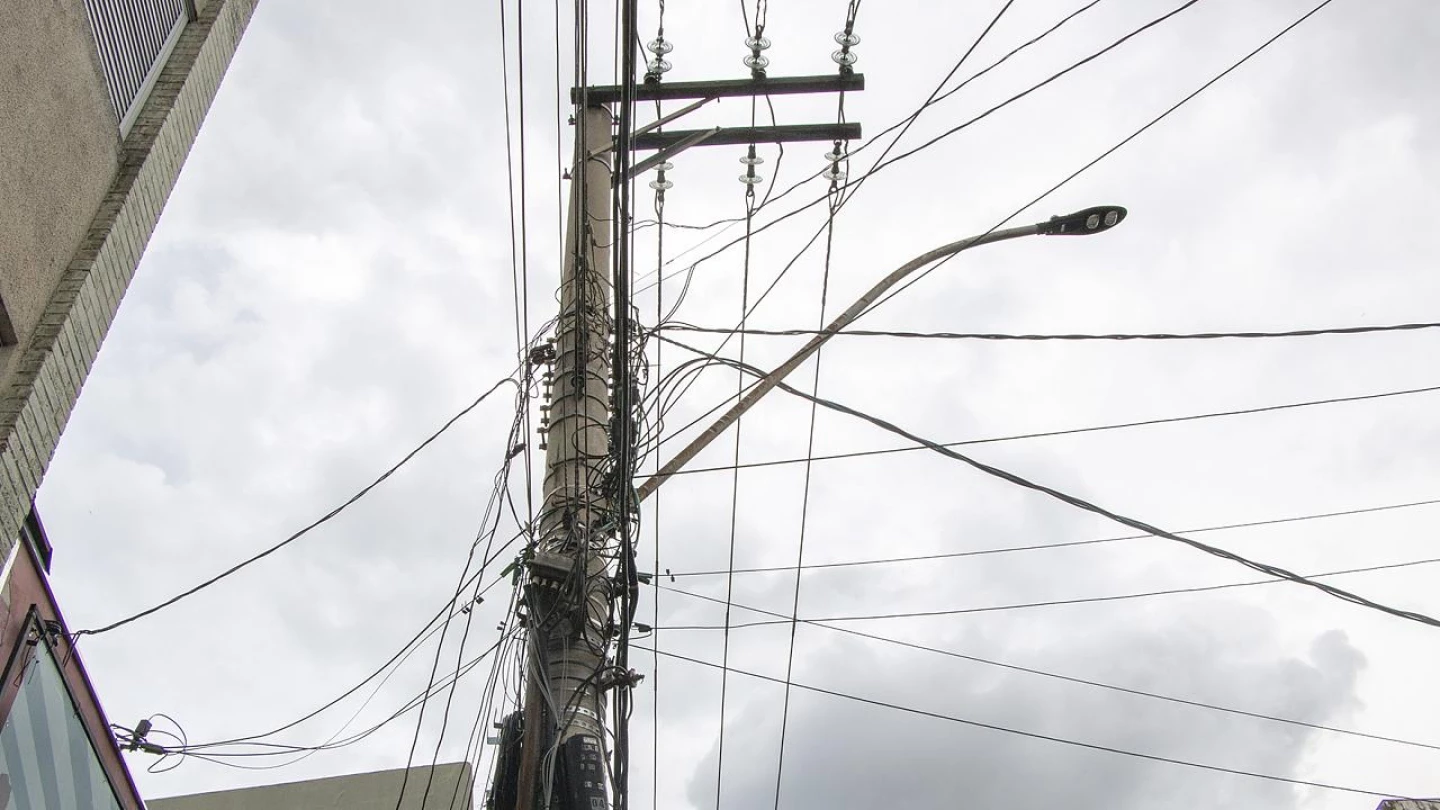 Câmara de Taubaté rejeita cobrança da taxa de luz na cidade