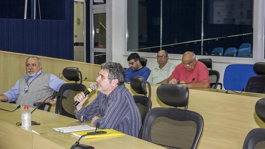 Câmara de Taubaté terá oitiva de CPI e homenagem a evangélicos na semana 