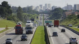 Valor dos pedágios na Via Dutra devem ficar mais caros 