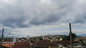 Temperaturas voltam a subir, mas tempo segue instável no Vale do Paraíba