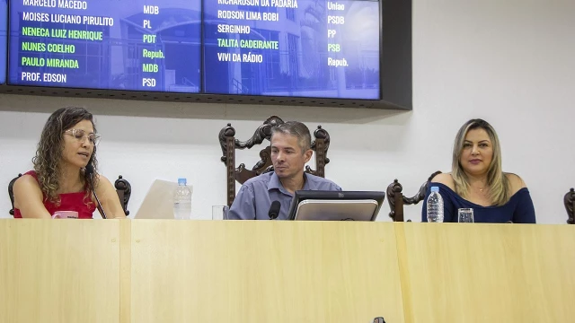 Agenda: Câmara de Taubaté terá homenagem a servidores e comerciários