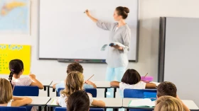 Projeto para plano de carreira do magistério avança na Câmara de Taubaté Projeto para plano de carreira do magistério avança na Câmara de Taubaté