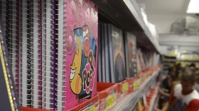 Preços de materiais escolares têm variações de mais de 600% em sites