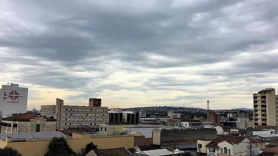 Temperaturas caem no Vale do Paraíba com a chega de frente fria