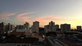 Sol predomina e temperaturas continuam subindo em Taubaté e região