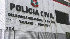 Procurada pela Justiça é presa na região central de Taubaté