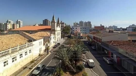 Fim de semana de céu aberto e temperaturas amenas no Vale do Paraíba